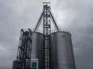 拉斯维加斯5357cc仓储在非洲刚果又一钢板仓项目竣工